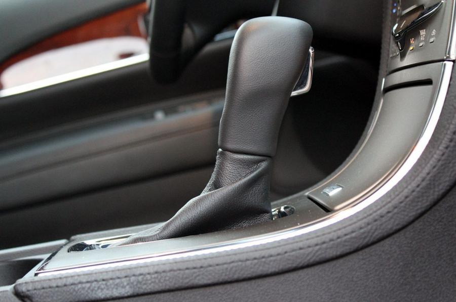  Lincoln MKX 2011 года  (фото 15 из 105)